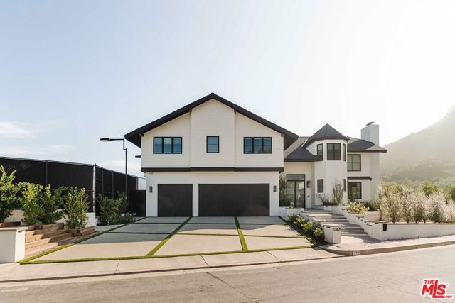 17609 Camino De Yatasto, Pacific Palisades, CA 90272