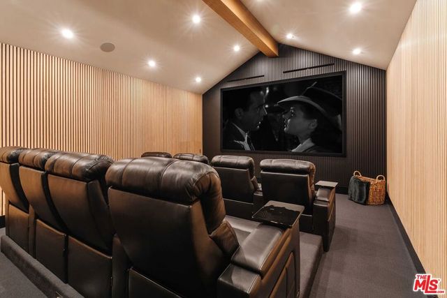 17609 Camino De Yatasto, Pacific Palisades, CA 90272