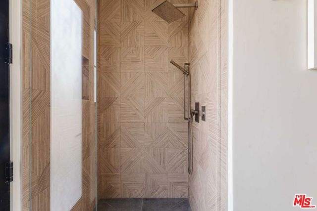 17609 Camino De Yatasto, Pacific Palisades, CA 90272