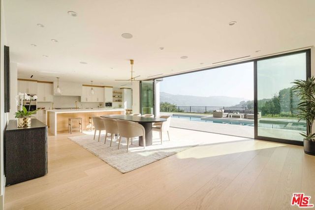 17609 Camino De Yatasto, Pacific Palisades, CA 90272