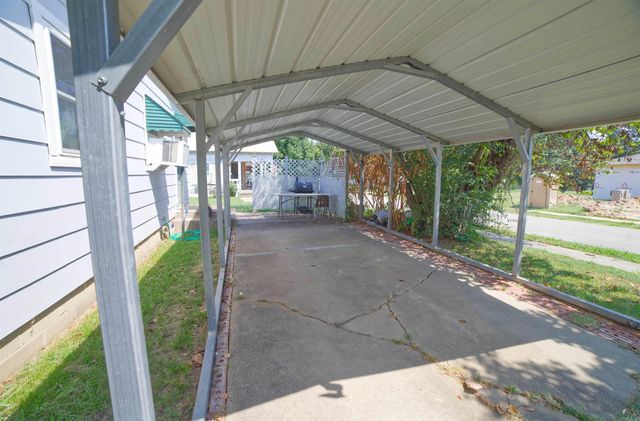 205 N 4th Ave, Paragould, AR 72450