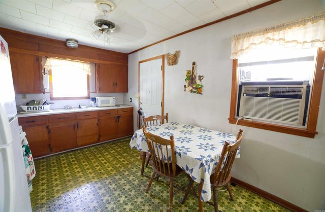 205 N 4th Ave, Paragould, AR 72450