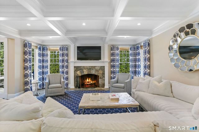 1 Bramble Lane, Greenwich, CT 06878