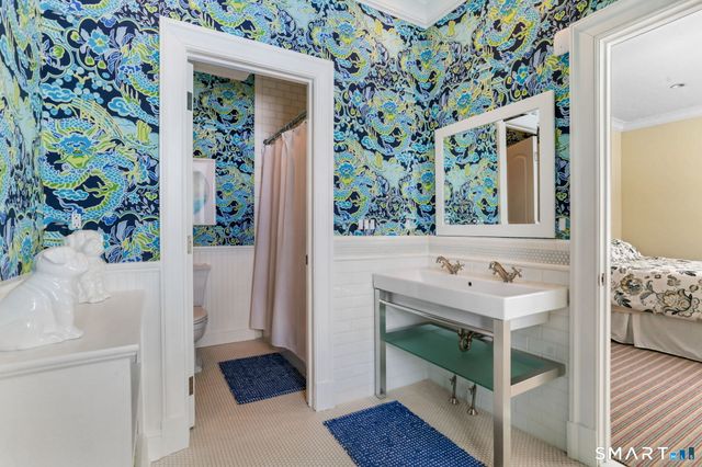 1 Bramble Lane, Greenwich, CT 06878