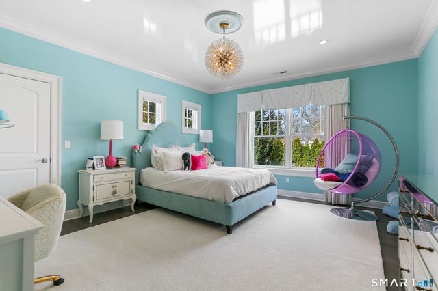 1 Bramble Lane, Greenwich, CT 06878