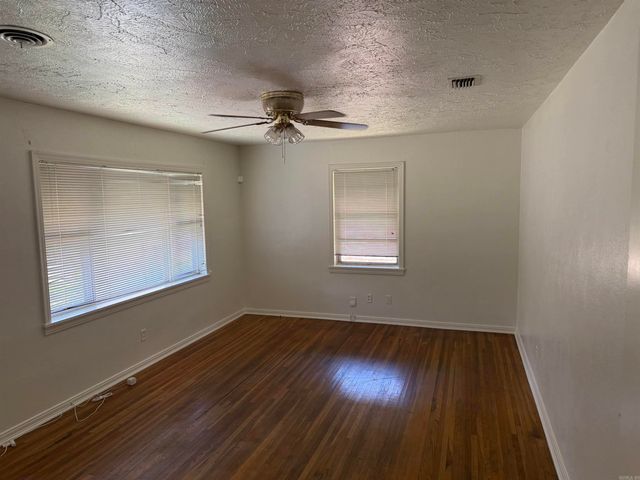 4520 Orange Street, North Little Rock, AR 72118