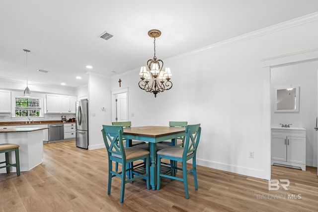 5083 Skiff Lane, Gulf Shores, AL 36542