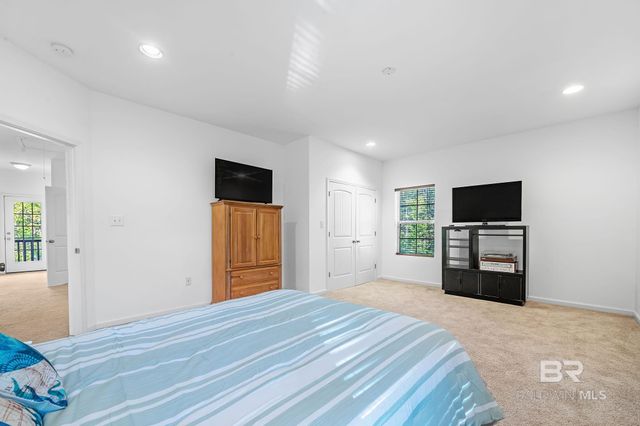5083 Skiff Lane, Gulf Shores, AL 36542