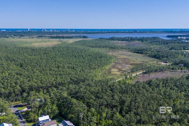 5083 Skiff Lane, Gulf Shores, AL 36542