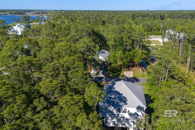 5083 Skiff Lane, Gulf Shores, AL 36542