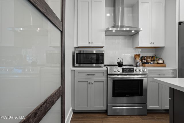 12228 Fishermans Trail, Gulfport, MS 39503