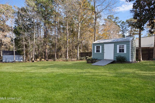 12228 Fishermans Trail, Gulfport, MS 39503