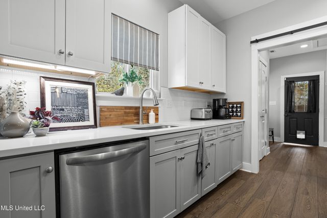 12228 Fishermans Trail, Gulfport, MS 39503