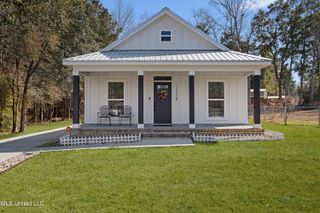 12228 Fishermans Trail, Gulfport, MS 39503