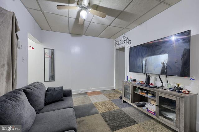 135 S 11TH ST, Lebanon, PA 17042