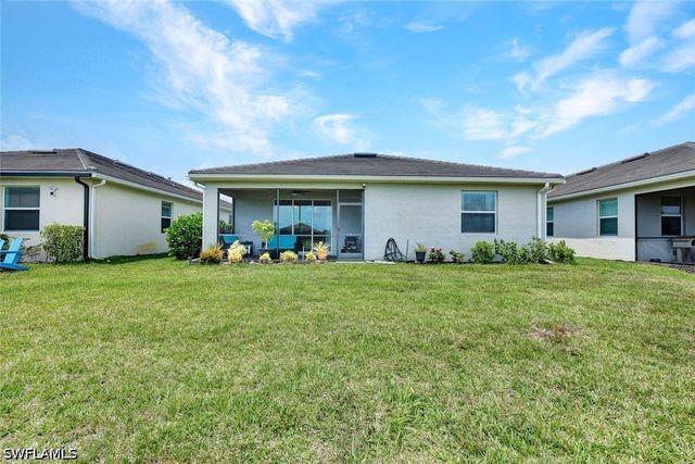 2622 Scarlet WAY, Naples, FL 34120