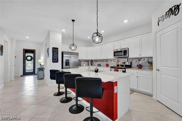 2622 Scarlet WAY, Naples, FL 34120