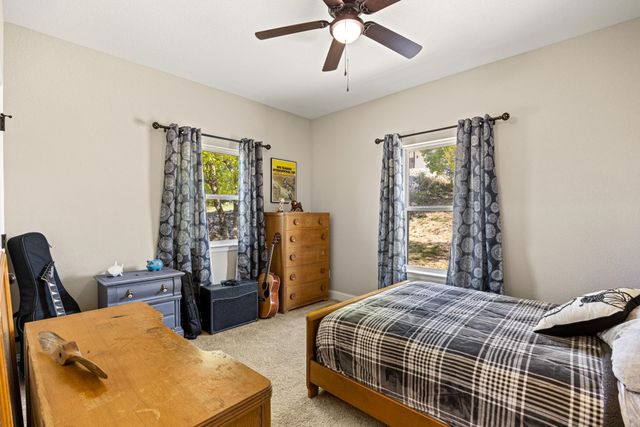 1445 Lakeside Drive, Bluff Dale, TX 76433