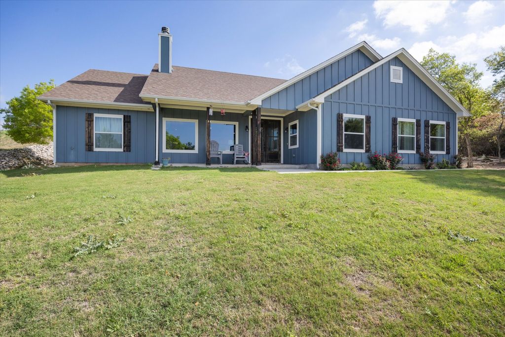 1445 Lakeside Drive, Bluff Dale, TX 76433