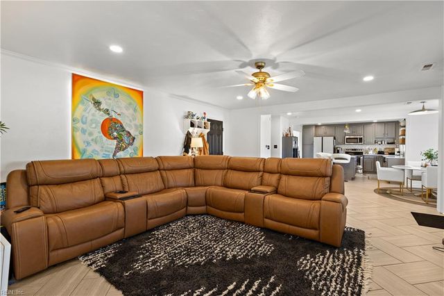 3528 Cedar LN, Portsmouth, VA 23703