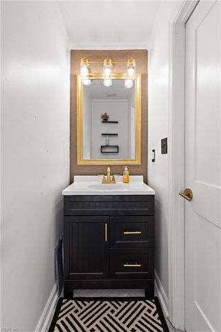 3528 Cedar LN, Portsmouth, VA 23703