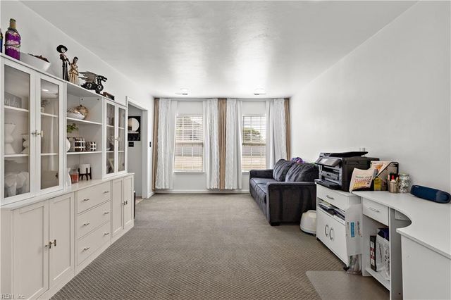 3528 Cedar LN, Portsmouth, VA 23703