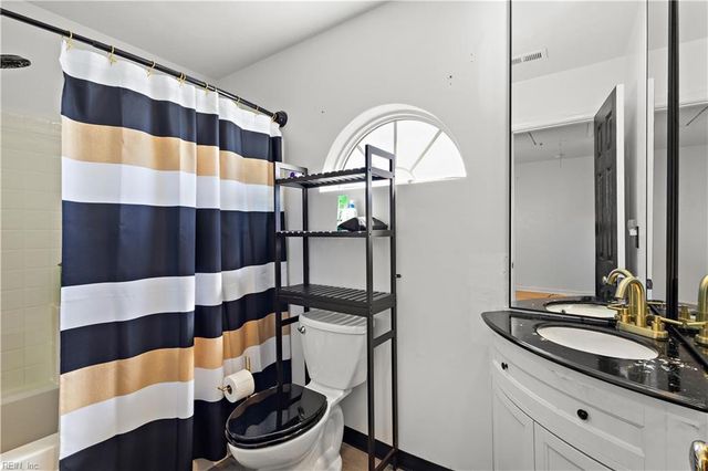 3528 Cedar LN, Portsmouth, VA 23703