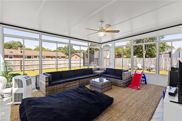 3528 Cedar LN, Portsmouth, VA 23703