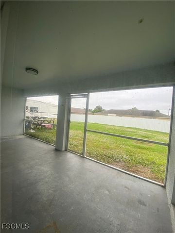 4543 20th ST SW, Lehigh Acres, FL 33973