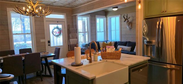 31 Firefly Lane, Carlton Landing, OK 74432