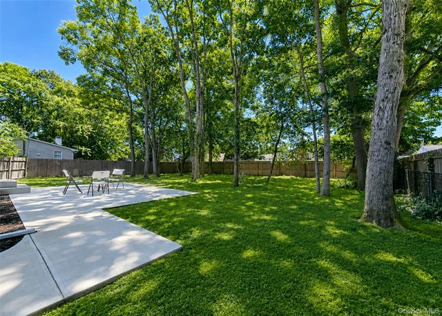 74 Alcolade Drive E, Shirley, NY 11967