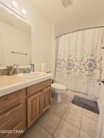 1913 Laurel Avenue A, Panama City, FL 32405