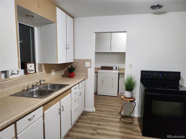 487 Yates St, Denver, CO 80204