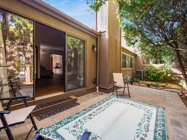 2120 Willowick Drive, B, Columbus, OH 43229