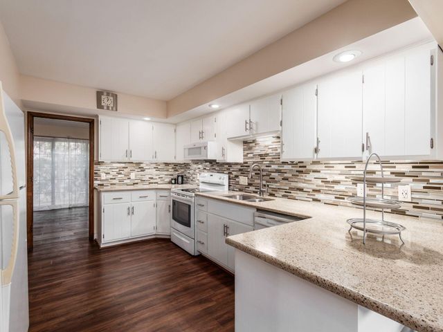 2120 Willowick Drive, B, Columbus, OH 43229