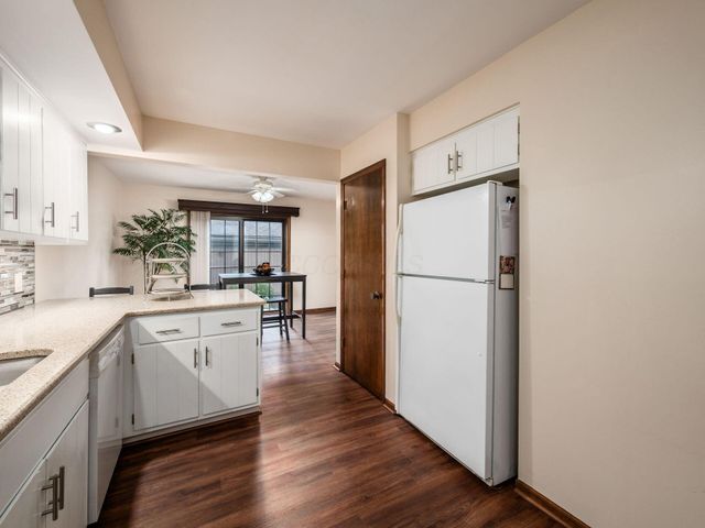 2120 Willowick Drive, B, Columbus, OH 43229