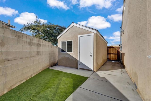 3653 Euclid Ave, San Diego, CA 92105