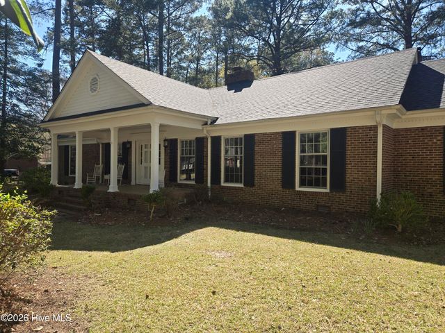701 S Broad Street, Robersonville, NC 27871