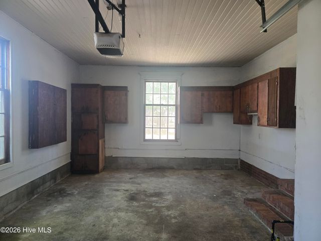 701 S Broad Street, Robersonville, NC 27871