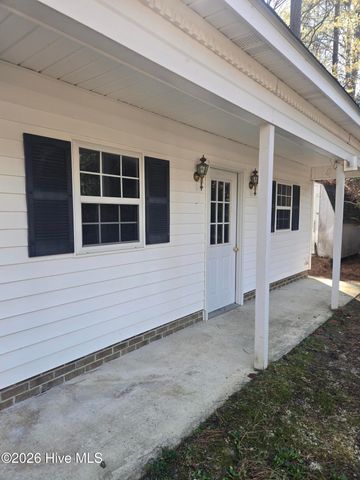 701 S Broad Street, Robersonville, NC 27871