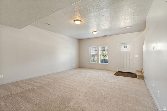 665 E 380 N, Vineyard, UT 84059