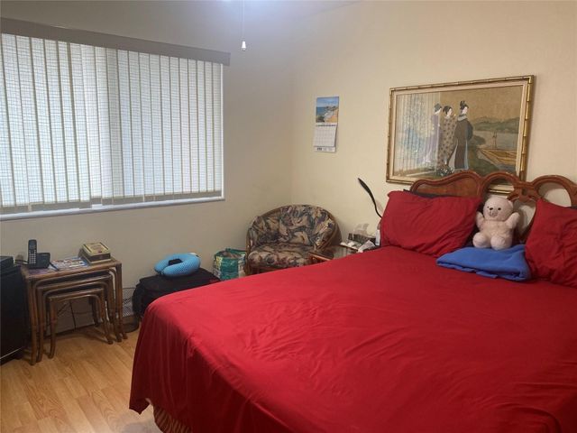 7280 S Devon Drive 208, Fort Lauderdale, FL 33321