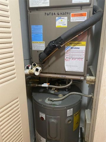 7280 S Devon Drive 208, Fort Lauderdale, FL 33321