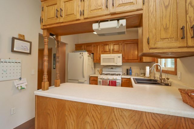 149 Mary Circle, North Mankato, MN 56003