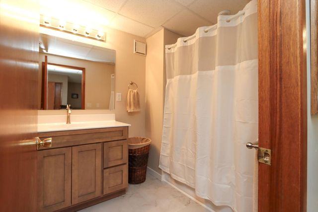 149 Mary Circle, North Mankato, MN 56003