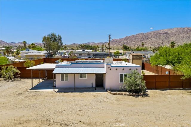 74401 Pinon, 29 Palms, CA 92277