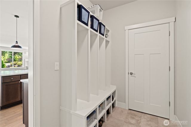 16424 252 Avenue SE, Issaquah, WA 98027