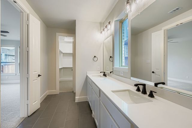 831 Stone Grove Road, Lavon, TX 75166