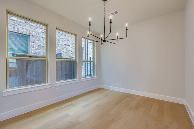 831 Stone Grove Road, Lavon, TX 75166