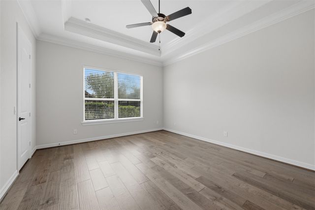 4914 Fairford Drive, Sugar Land, TX 77479